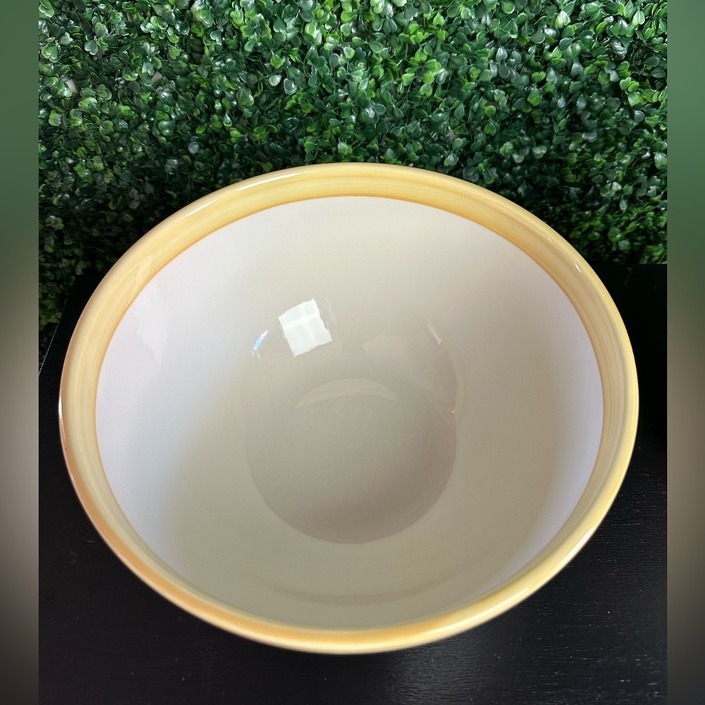 Vintage Longaberger American Holly Pattern Mixing Bowl - Picture 2 of 3